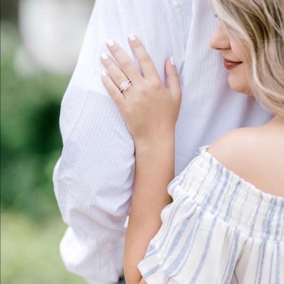 Meet your Posher 😊✌🏼️❤️ - Picture 5 of 11